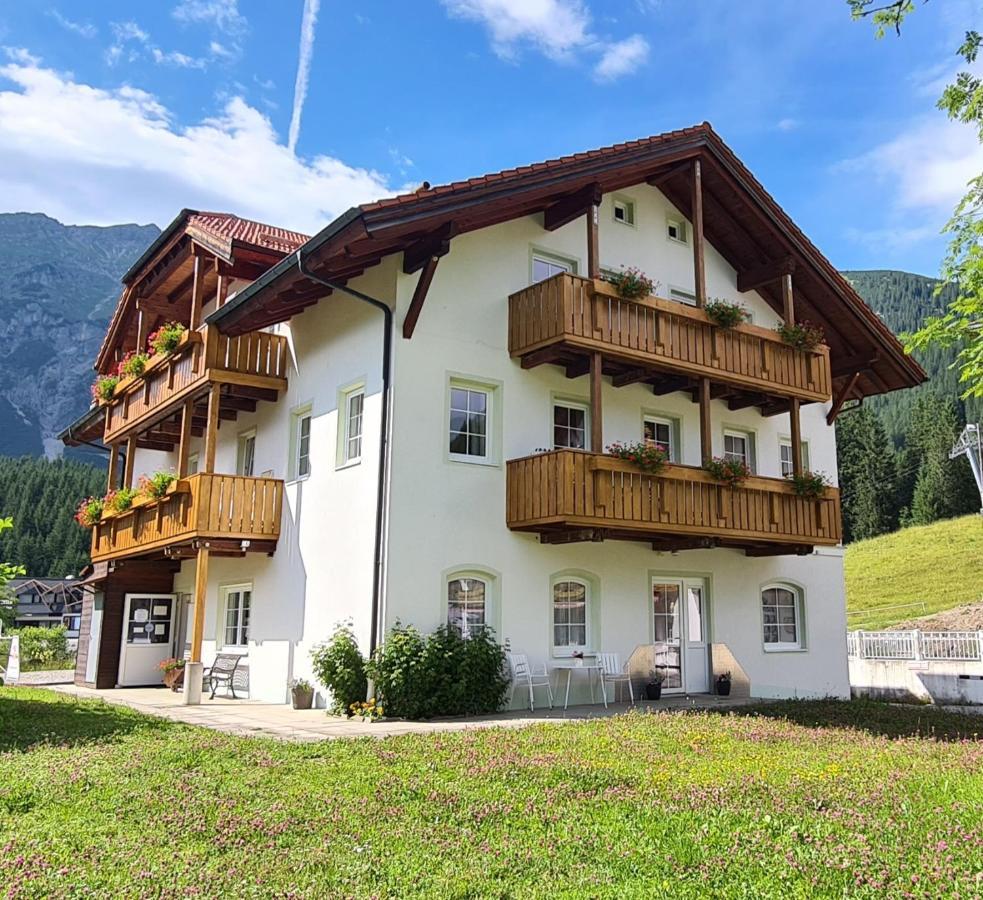 Appartement Egghof Berwang Buitenkant foto